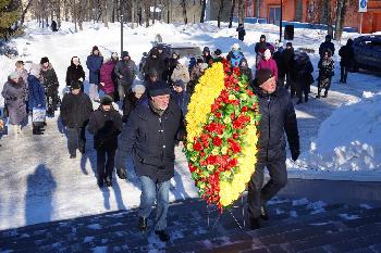 В АО Златмаш" прошел традиционный митинг, посвященный Дню защитника Отечества