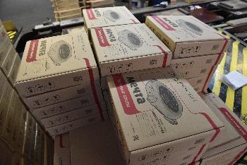 АО "Златмаш" отправило в зону СВО плиты собственного производства в качестве благотворительной помощи